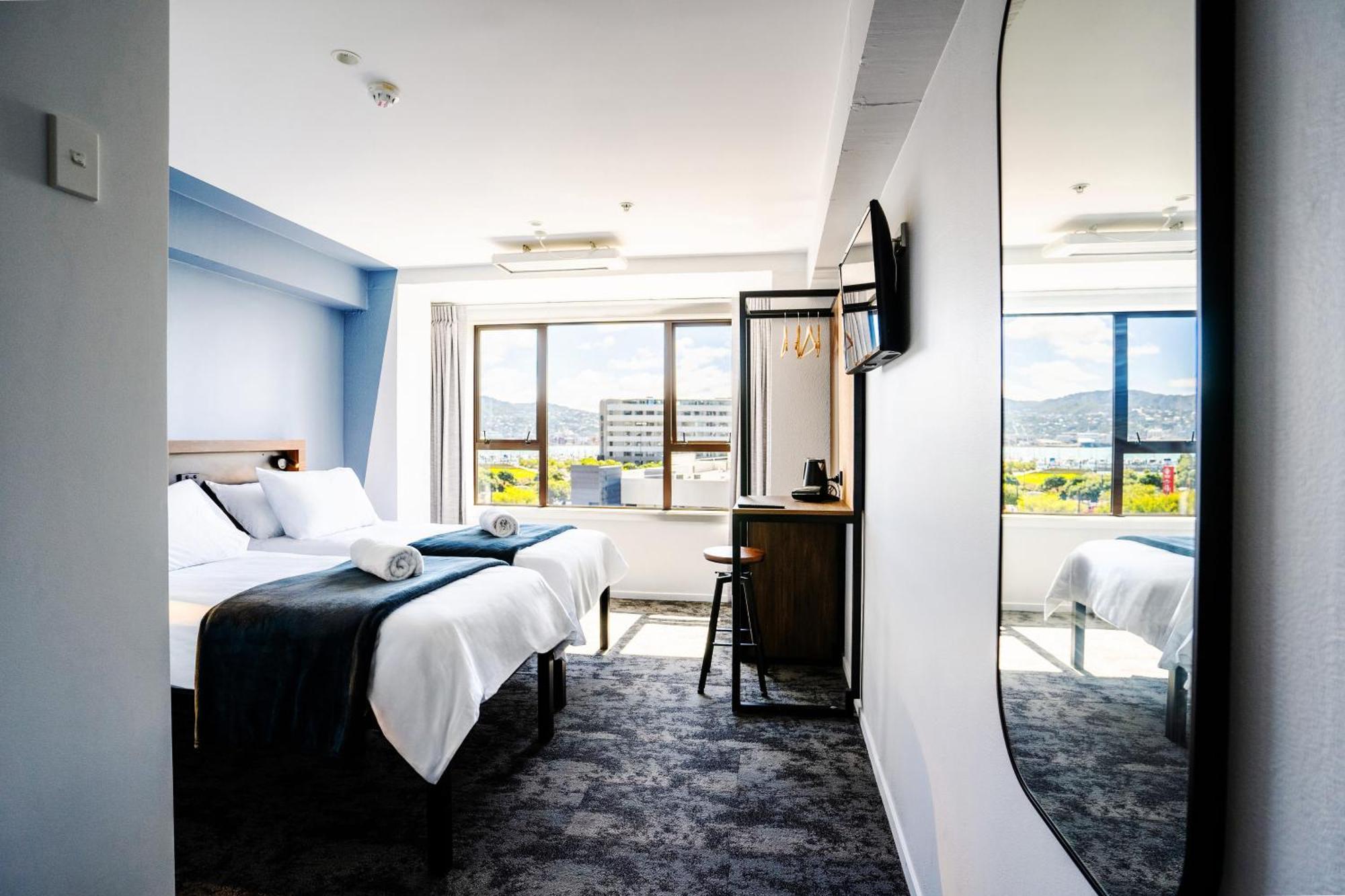 Haka House Wellington Pansiyon Dış mekan fotoğraf A room at the hotel